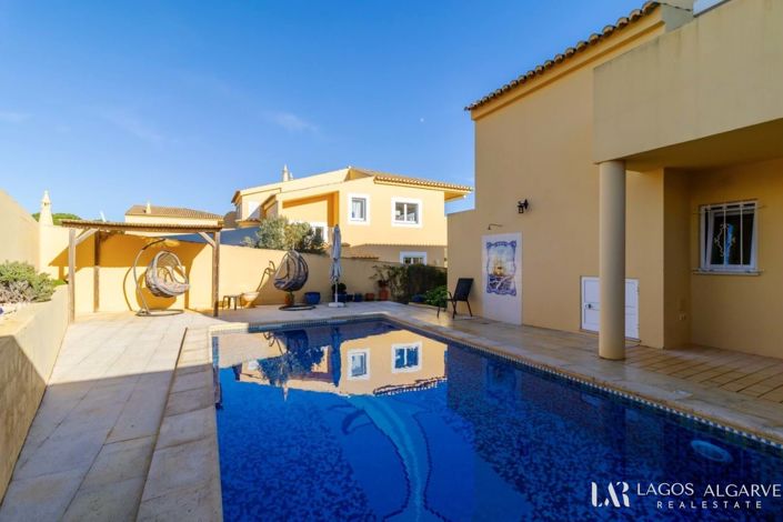 Image No.22-2 Bed Villa for sale