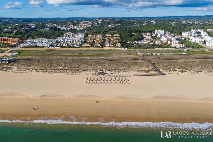 Image No.42-2 Bed Villa for sale