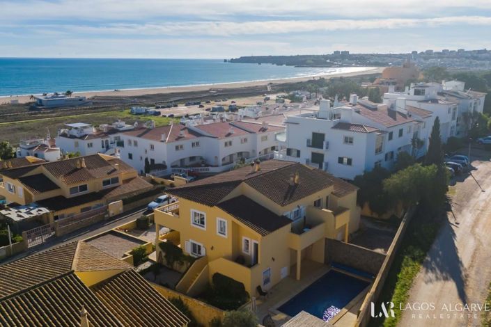 Image No.43-2 Bed Villa for sale