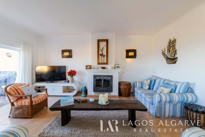 Image No.8-2 Bed Villa for sale