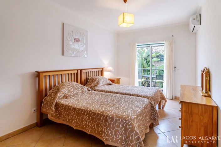 Image No.19-2 Bed Apartment for sale