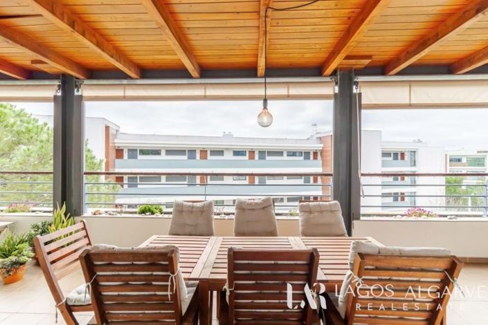 Image No.17-3 Bed Apartment for sale