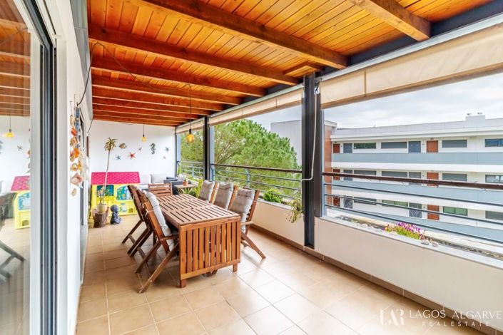 Image No.18-3 Bed Apartment for sale