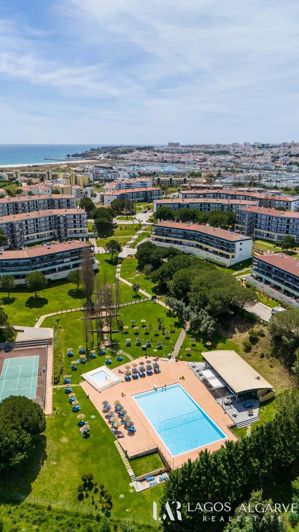 Image No.25-3 Bed Apartment for sale