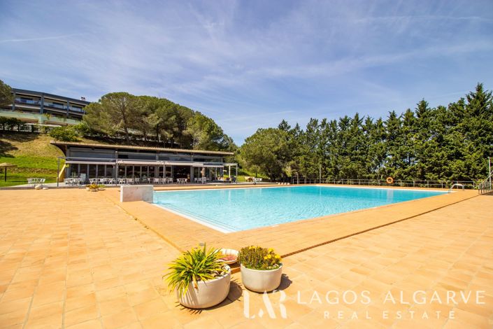 Image No.35-3 Bed Apartment for sale
