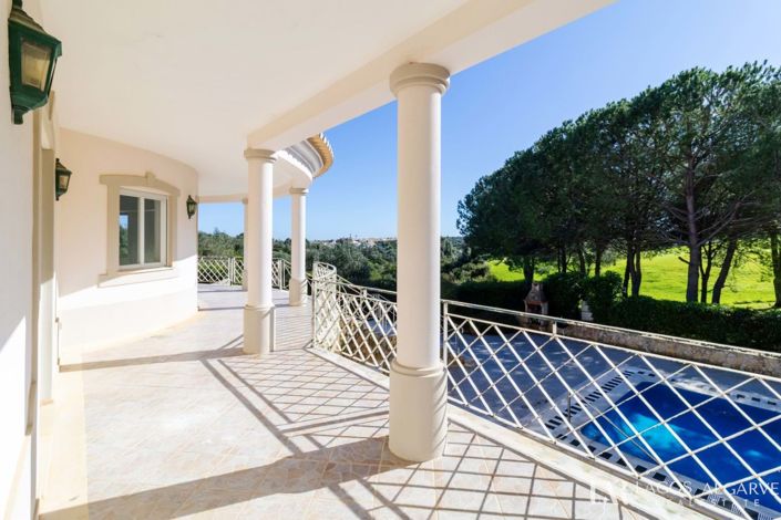 Image No.12-4 Bed Villa for sale