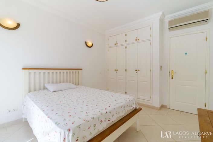 Image No.17-4 Bed Villa for sale