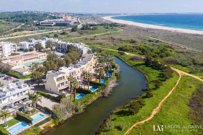 Image No.2-5 Bed Villa for sale