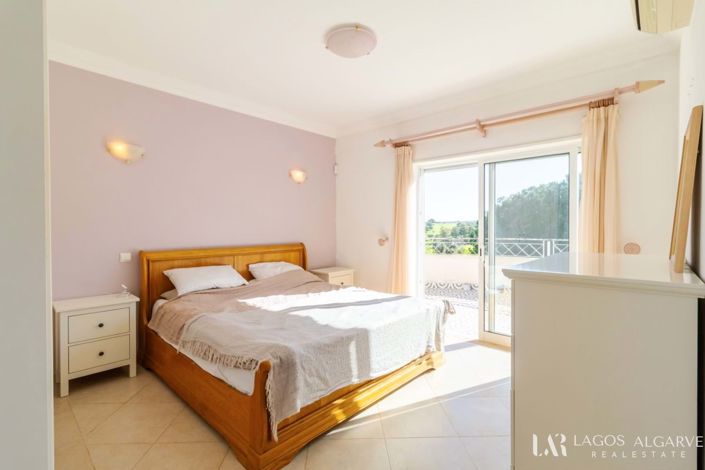 Image No.21-4 Bed Villa for sale