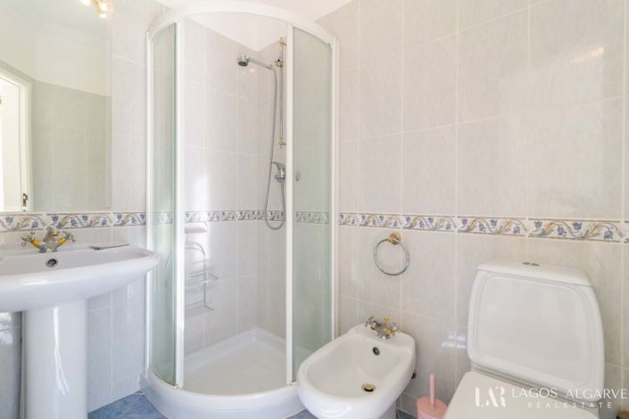 Image No.26-4 Bed Villa for sale