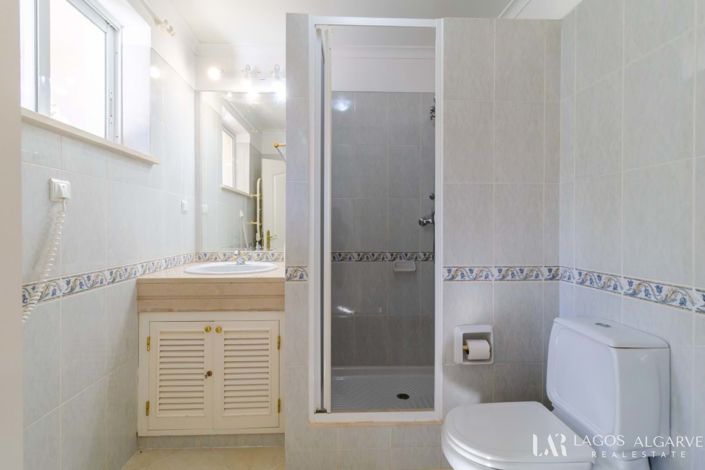 Image No.29-4 Bed Villa for sale