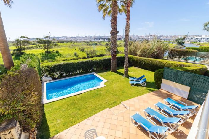 Image No.29-5 Bed Villa for sale