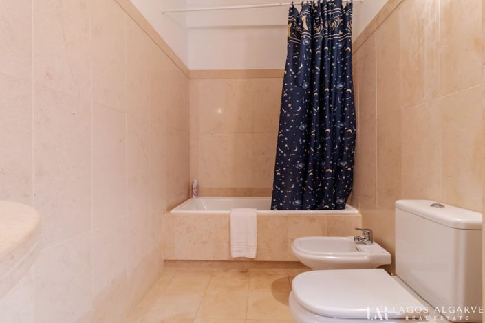 Image No.38-5 Bed Villa for sale