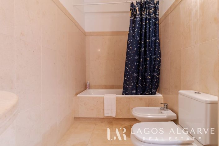 Image No.38-5 Bed Villa for sale