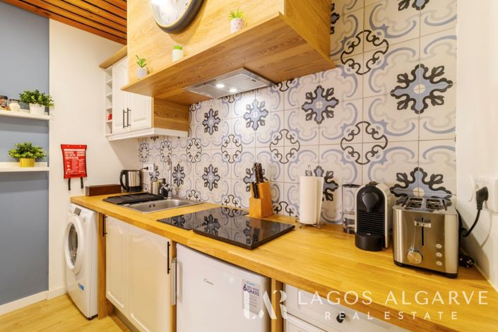 Image No.11-1 Bed Townhouse for sale