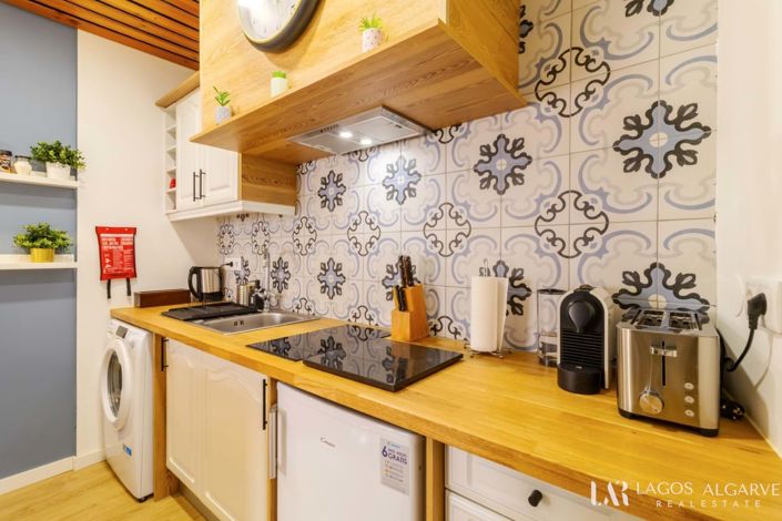 Image No.11-1 Bed Townhouse for sale