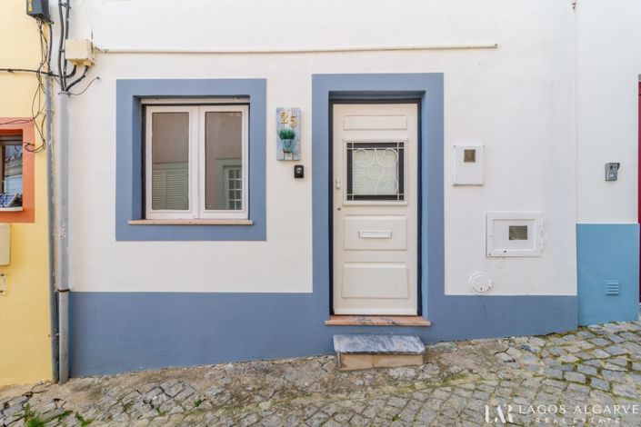 Image No.3-1 Bed Townhouse for sale