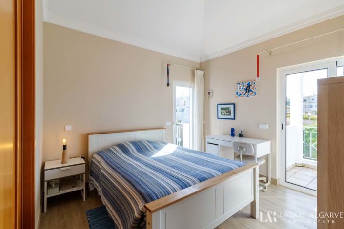 Image No.17-3 Bed Villa for sale