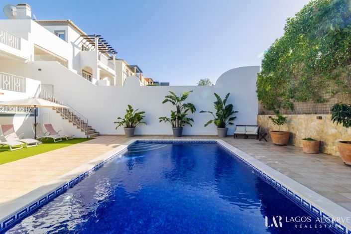 Image No.23-3 Bed Villa for sale