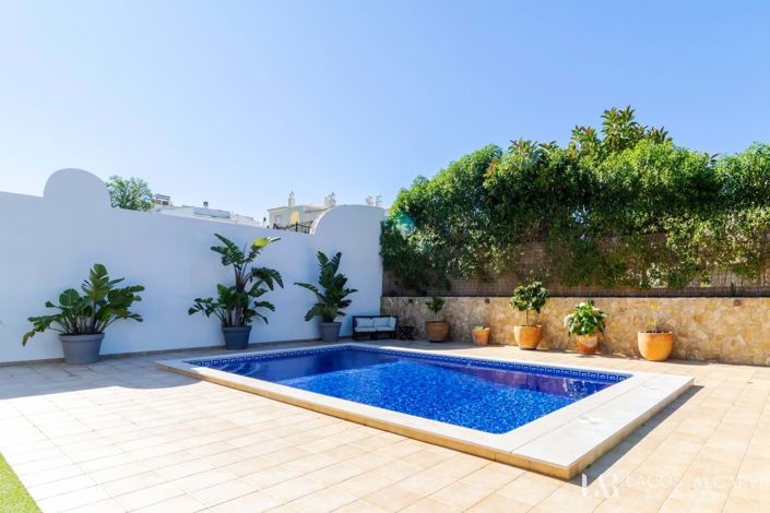 Image No.34-3 Bed Villa for sale