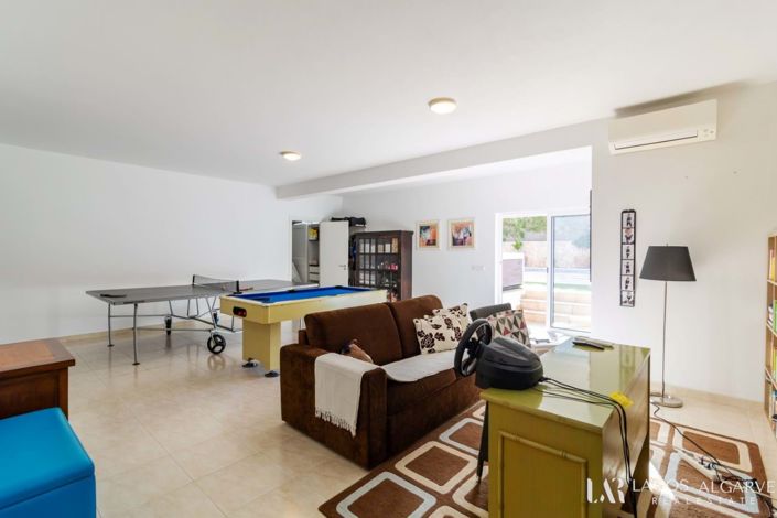 Image No.35-3 Bed Villa for sale