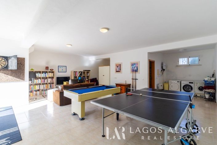 Image No.37-3 Bed Villa for sale