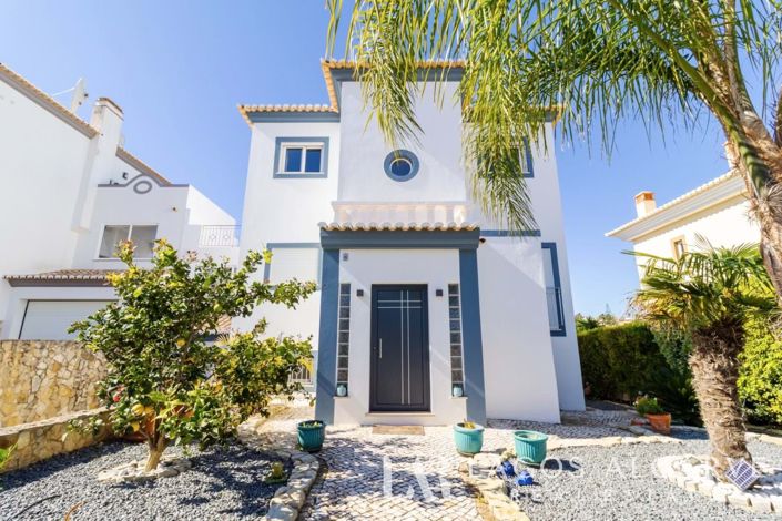 Image No.5-3 Bed Villa for sale