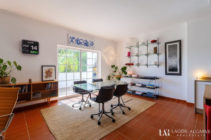 Image No.15-2 Bed Apartment for sale