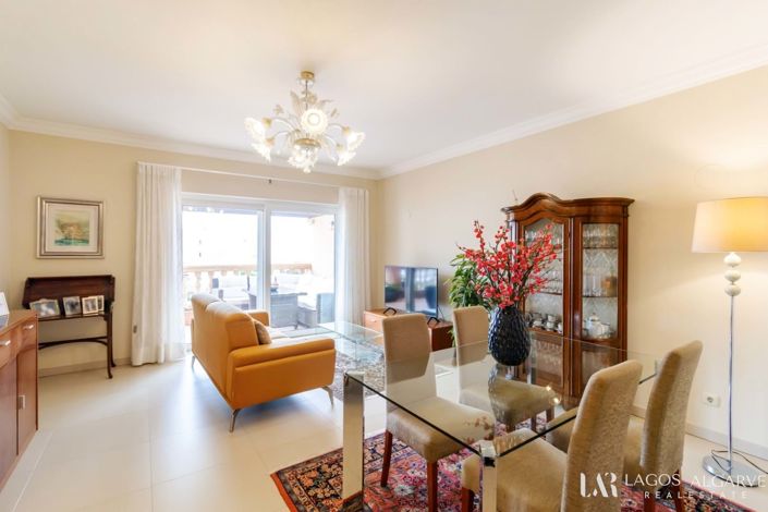 Image No.6-3 Bed Apartment for sale