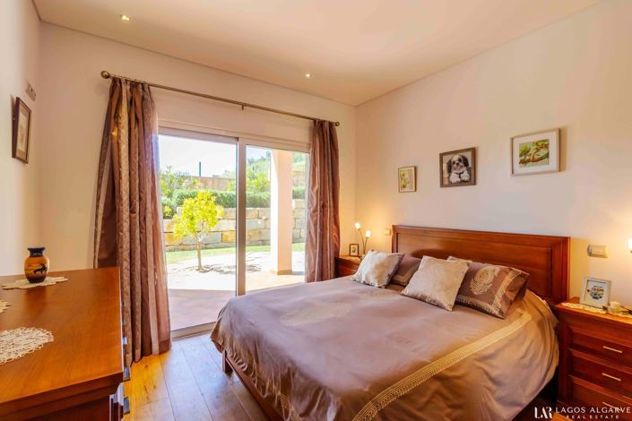Image No.20-4 Bed Villa for sale