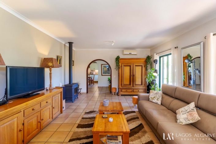 Image No.14-3 Bed Villa for sale