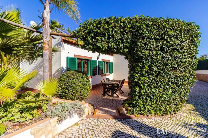 Image No.21-3 Bed Villa for sale