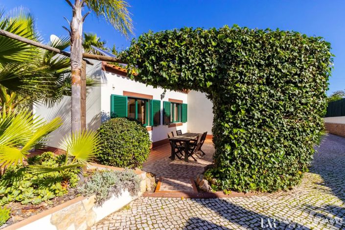 Image No.21-3 Bed Villa for sale