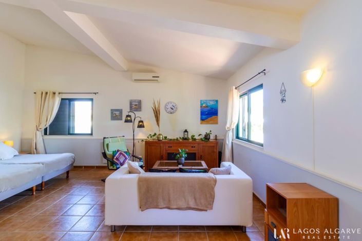 Image No.37-3 Bed Villa for sale