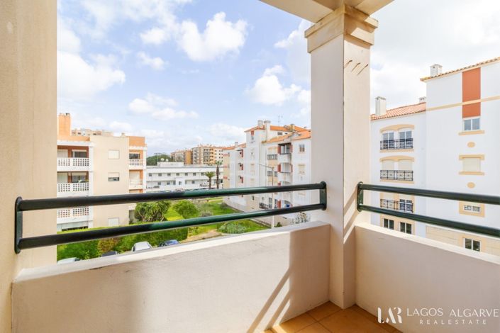 Image No.17-3 Bed Apartment for sale