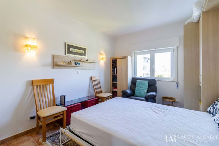 Image No.20-2 Bed Apartment for sale