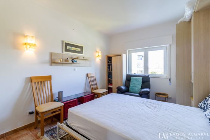 Image No.21-2 Bed Apartment for sale