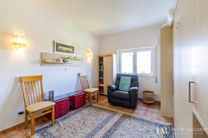 Image No.21-2 Bed Apartment for sale