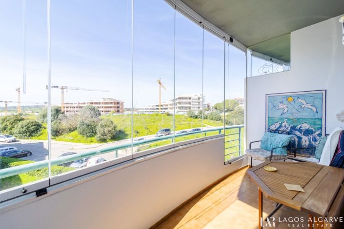Image No.28-2 Bed Apartment for sale