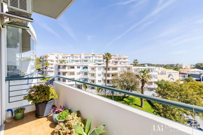 Image No.28-2 Bed Apartment for sale