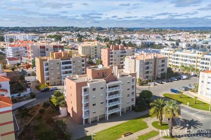 Image No.22-3 Bed Apartment for sale