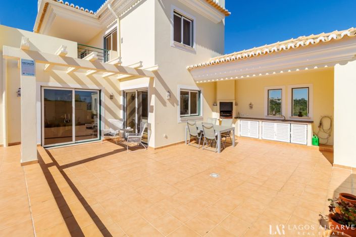 Image No.6-3 Bed Villa for sale