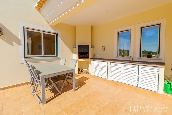 Image No.6-Villa de 3 chambres à vendre à Lagos