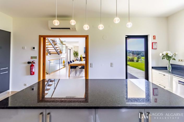 Image No.13-Villa de 4 chambres à vendre à Lagos