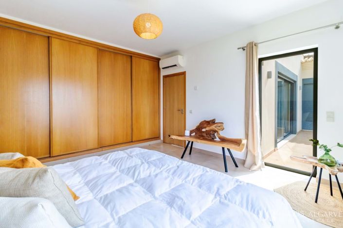 Image No.20-Villa de 4 chambres à vendre à Lagos