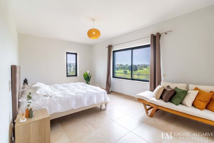 Image No.25-Villa de 4 chambres à vendre à Lagos