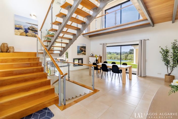 Image No.4-4 Bed Villa for sale