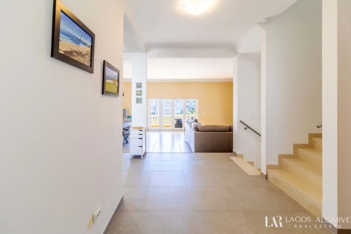 Image No.17-3 Bed Villa for sale