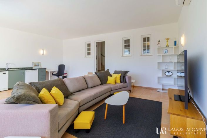 Image No.37-3 Bed Villa for sale