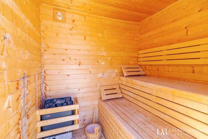 Image No.40-3 Bed Villa for sale